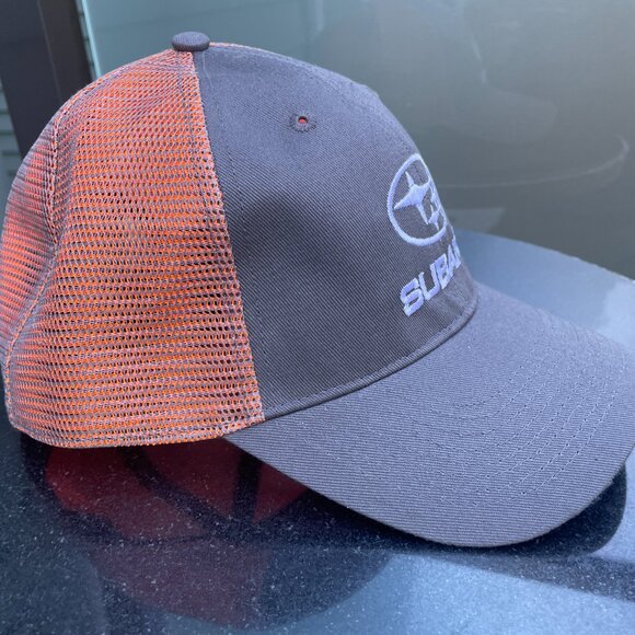 Subaru Logo Vintage Trucker Hat - Picture 4 of 5